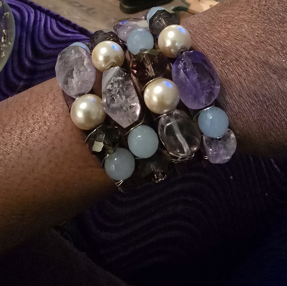 Chunky Wire Wrapped Gemstones Embellished Leather Bracelet